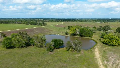 2745 Holub Road Schulenburg TX 78956