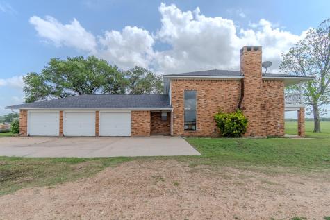 2745 Holub Road Schulenburg TX 78956