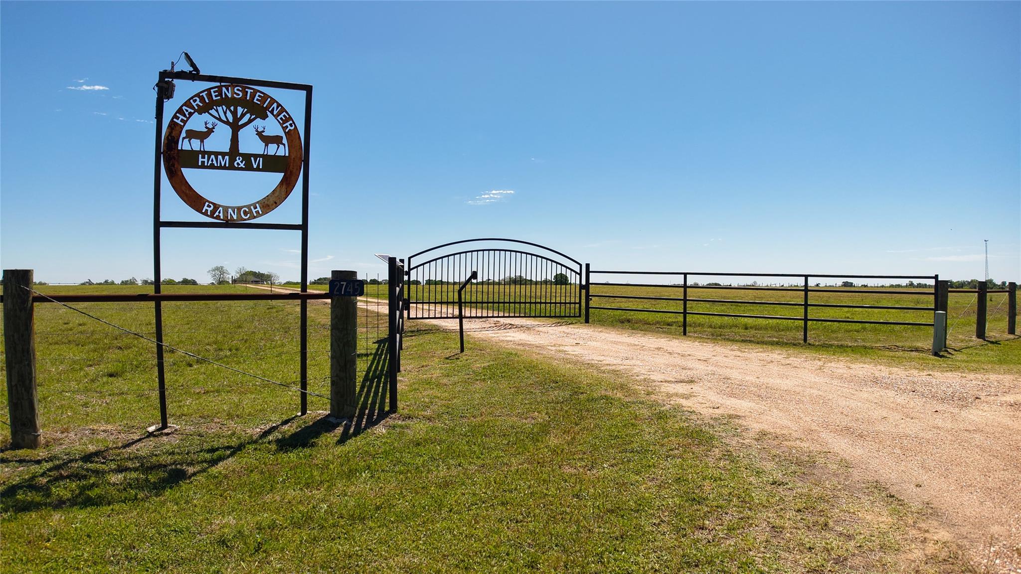 2745 Holub Road Schulenburg TX 78956