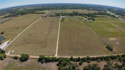2745 Holub Road Schulenburg TX 78956