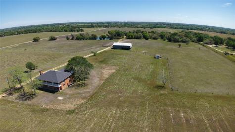 2745 Holub Road Schulenburg TX 78956