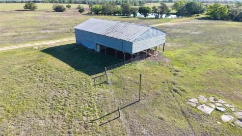 2745 Holub Road Schulenburg TX 78956
