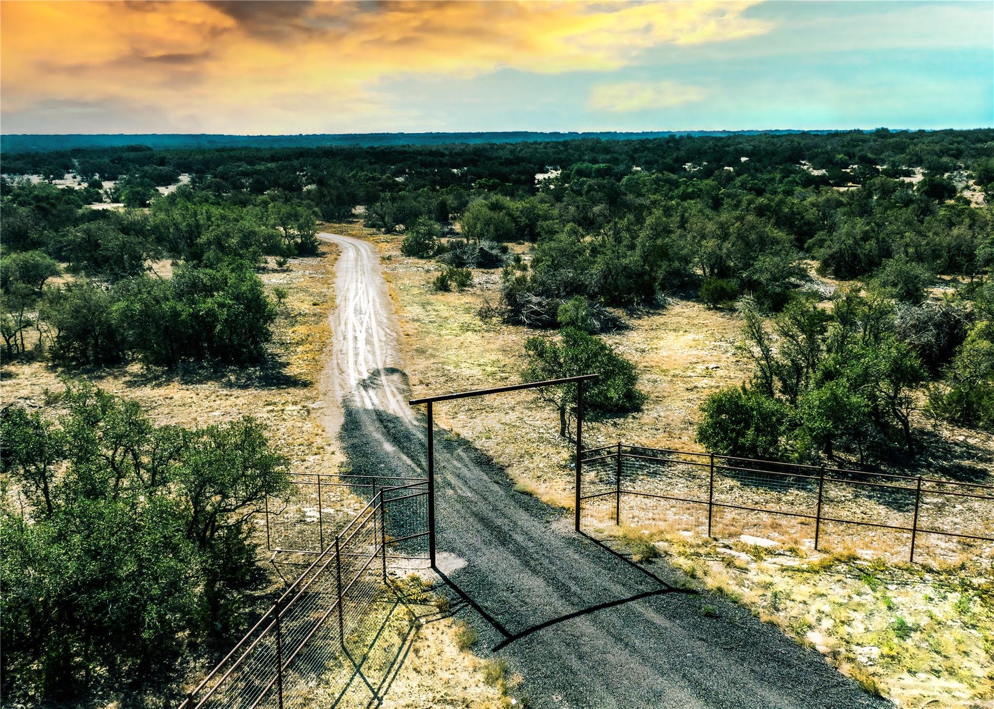 674ACRES Us-83 Highway Mountain Home TX 78058