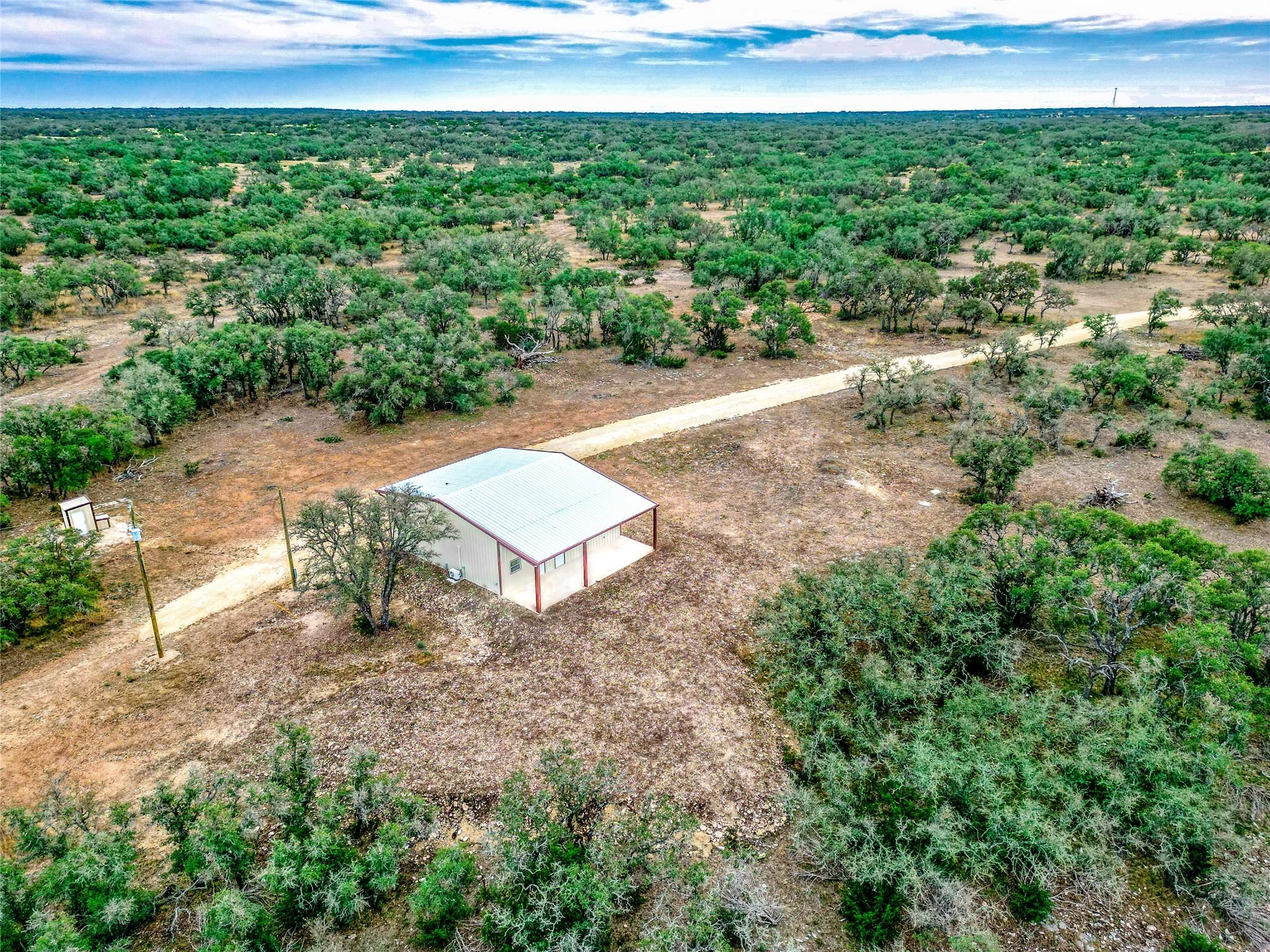 674ACRES Us-83 Highway Mountain Home TX 78058