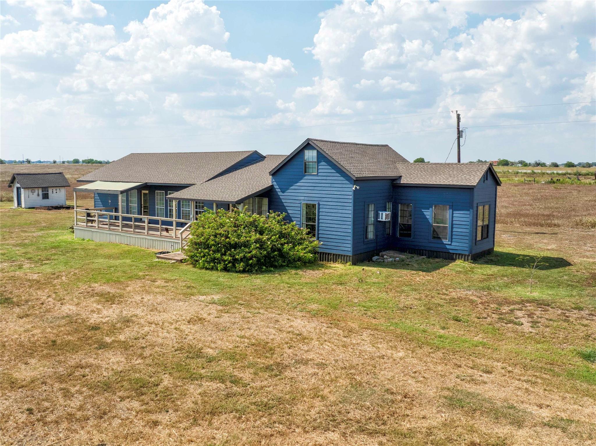 398 County Road 264 Road Moulton TX 77975