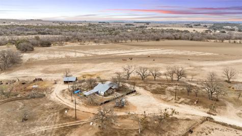 1274 County Road 2806 Lampasas TX 76550