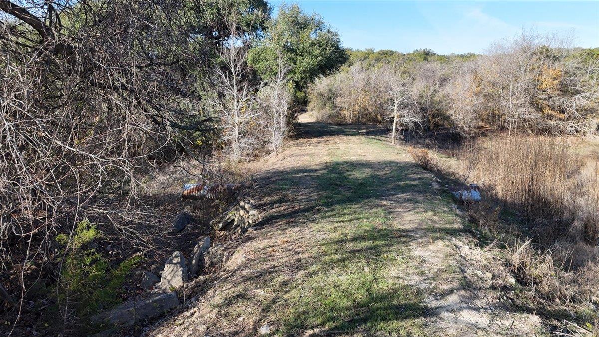 445-455 E Skyline Acres Wimberley TX 78676