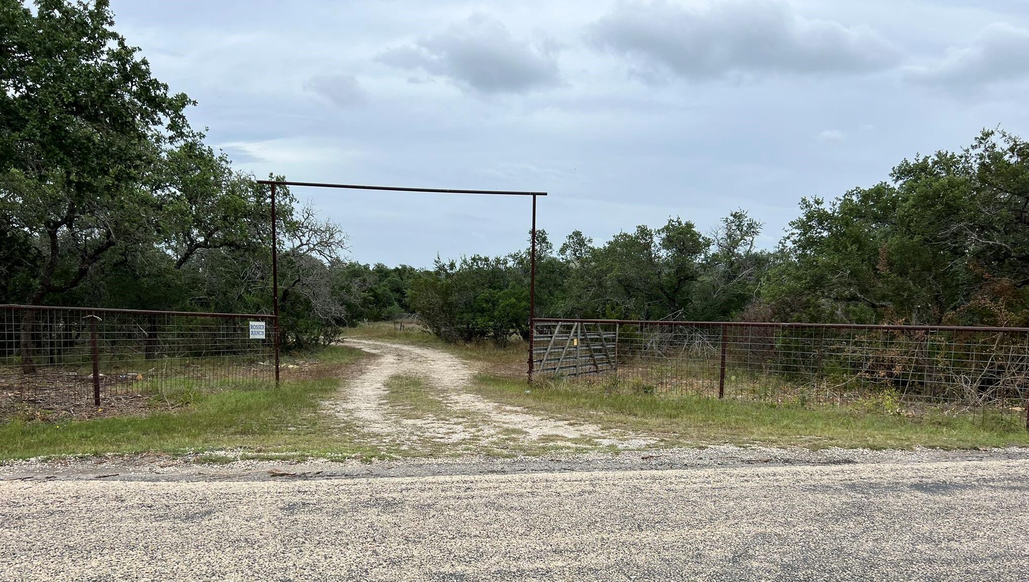 1984 N Grape Creek Road Fredericksburg TX 78624