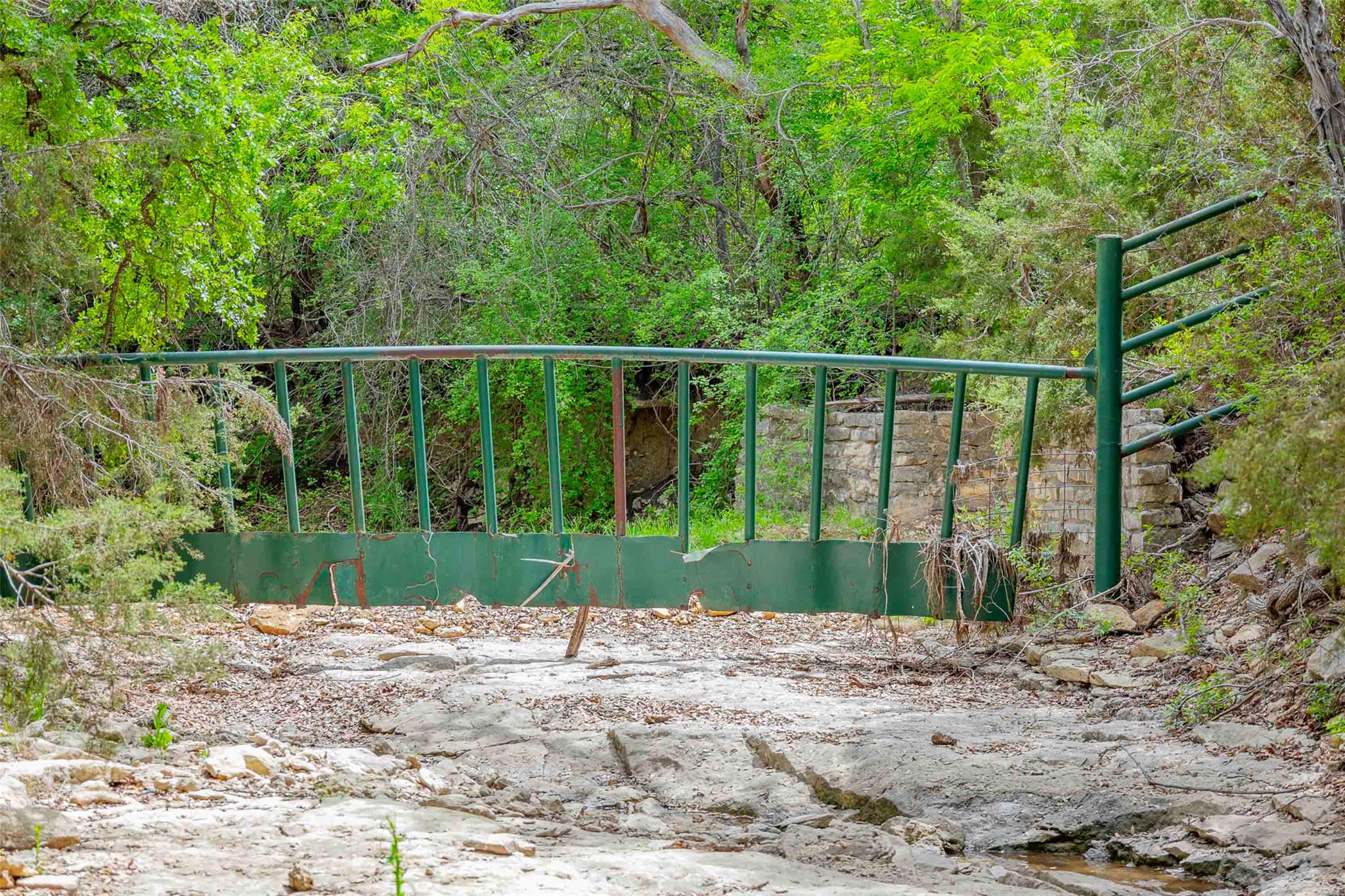 910 Abbey Road Liberty Hill TX 78642