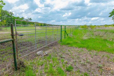 910 Abbey Road Liberty Hill TX 78642