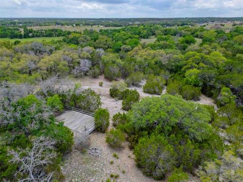910 Abbey Road Liberty Hill TX 78642