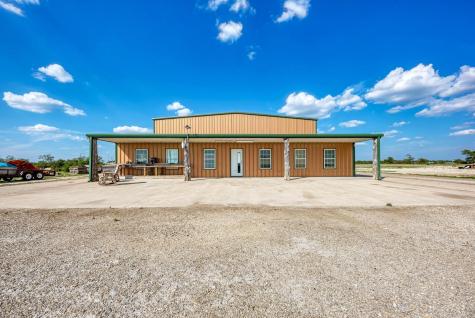 1155 County Road 304 Oglesby TX 76561