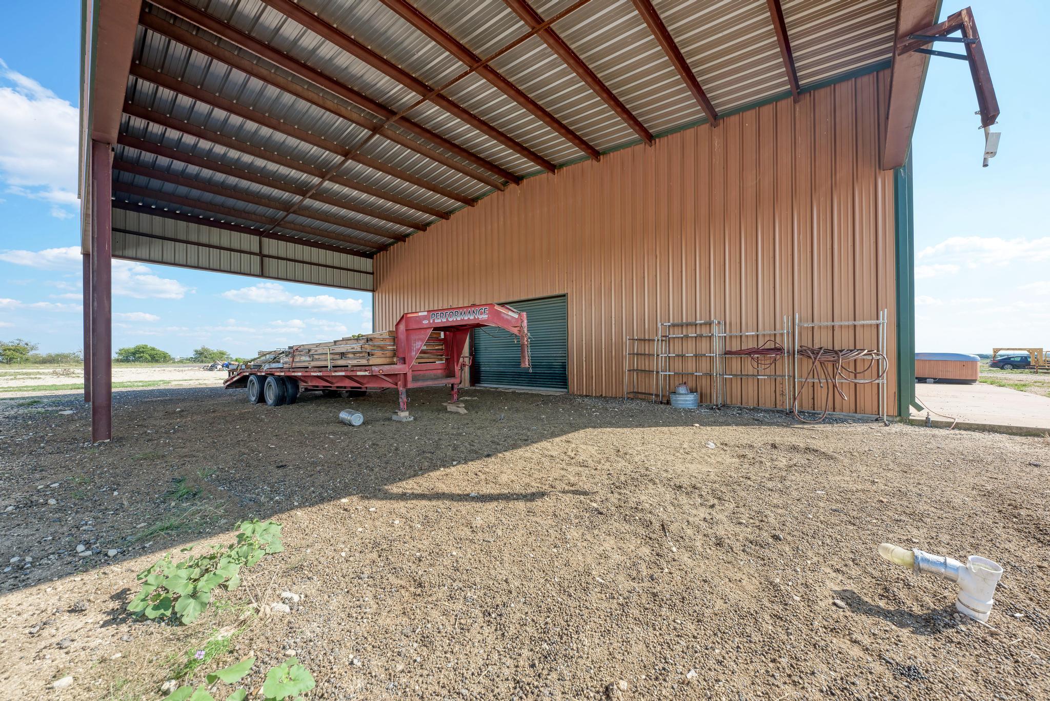 1155 County Road 304 Oglesby TX 76561