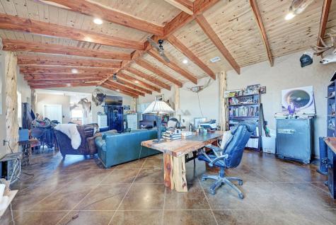 1155 County Road 304 Oglesby TX 76561