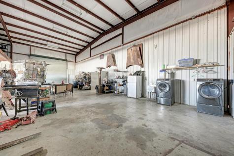 1155 County Road 304 Oglesby TX 76561