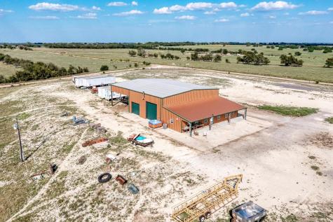1155 County Road 304 Oglesby TX 76561