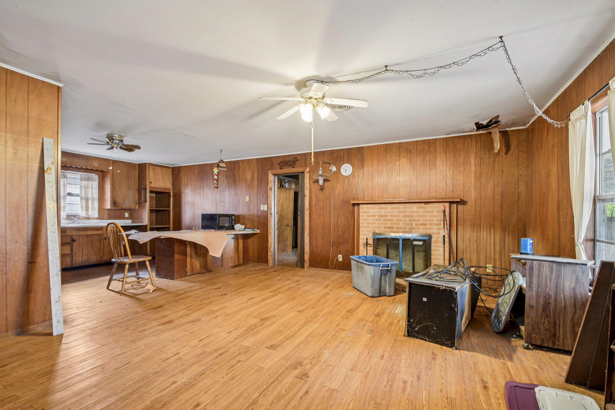 3200 Cattlemens Row Lockhart TX 78644