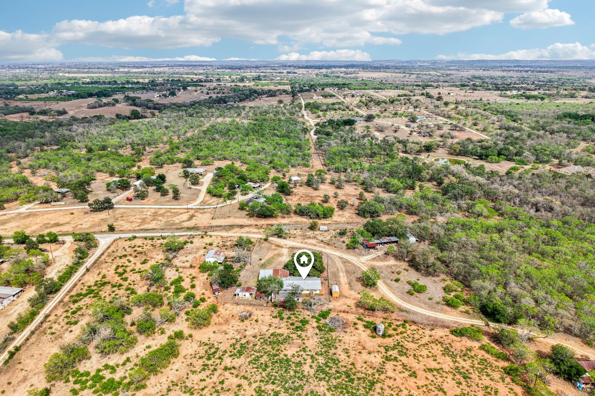 3200 Cattlemens Row Lockhart TX 78644