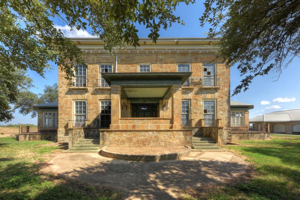 6887 Von Ormy Road Von Ormy TX 78073