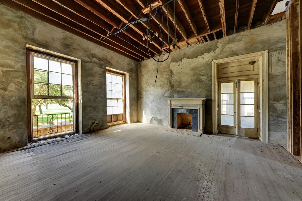 6887 Von Ormy Road Von Ormy TX 78073