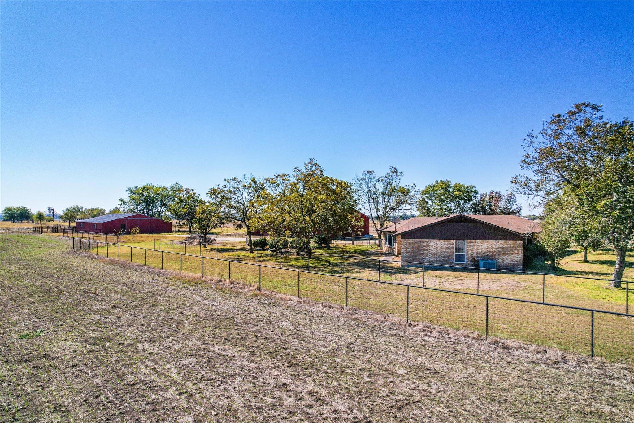 958 County Road 124 Georgetown TX 78626