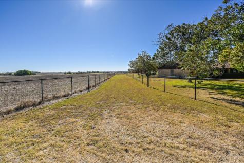 958 County Road 124 Georgetown TX 78626