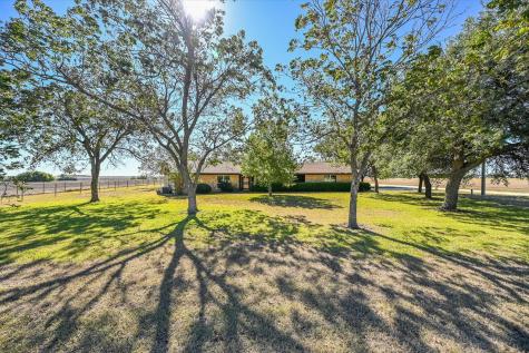 958 County Road 124 Georgetown TX 78626