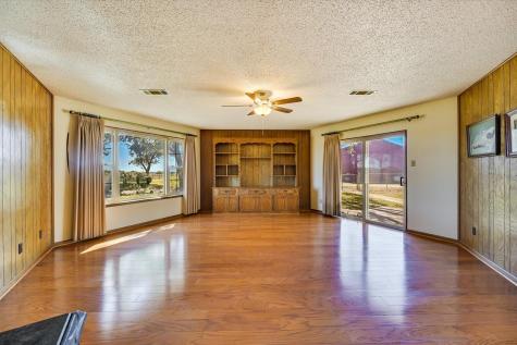 958 County Road 124 Georgetown TX 78626