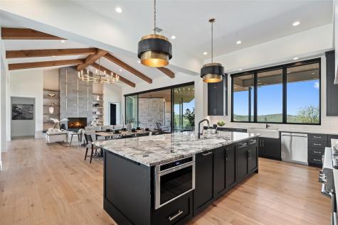416 Julieanne Cove Dripping Springs TX 78620
