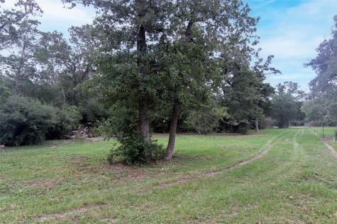 4744 Freyburg Hall Road Schulenburg TX 78956