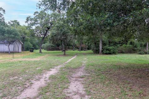 4744 Freyburg Hall Road Schulenburg TX 78956