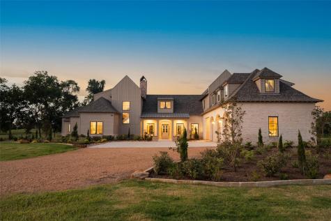 404 Blackberry Lane Washington TX 77880