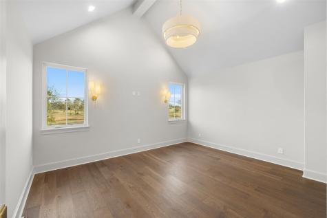 404 Blackberry Lane Washington TX 77880