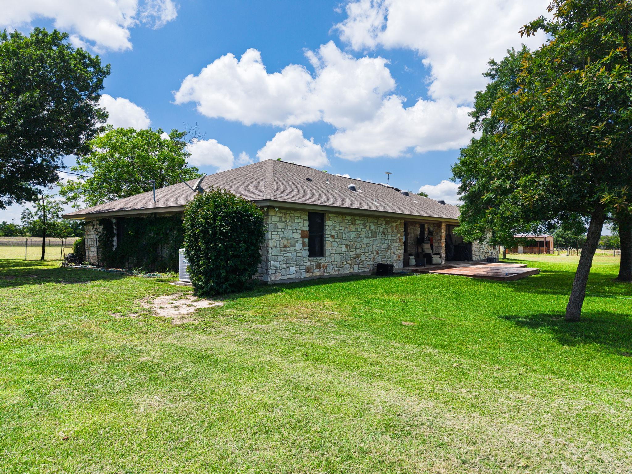 120 Rae Lane Jarrell TX 76537