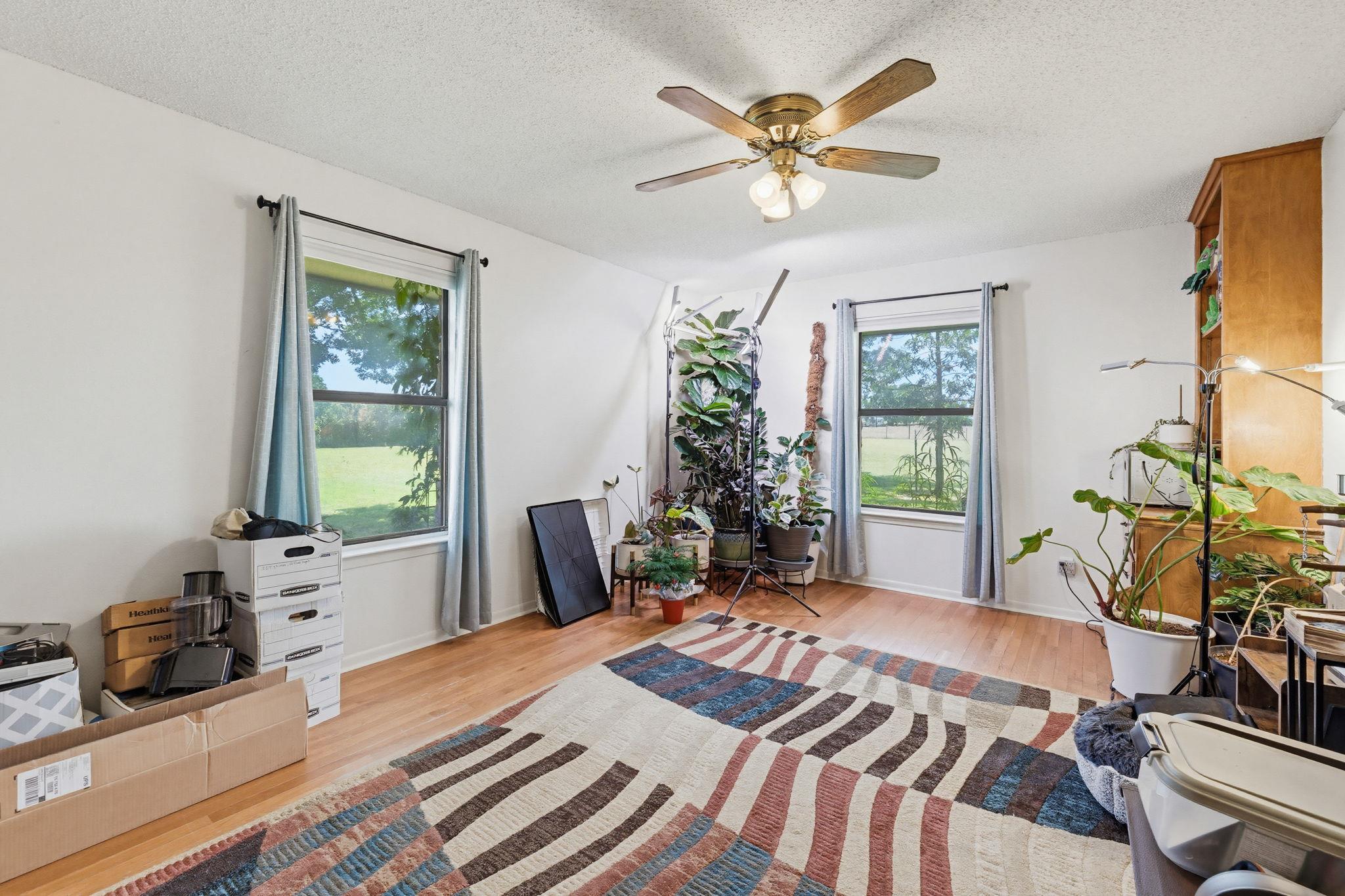 120 Rae Lane Jarrell TX 76537