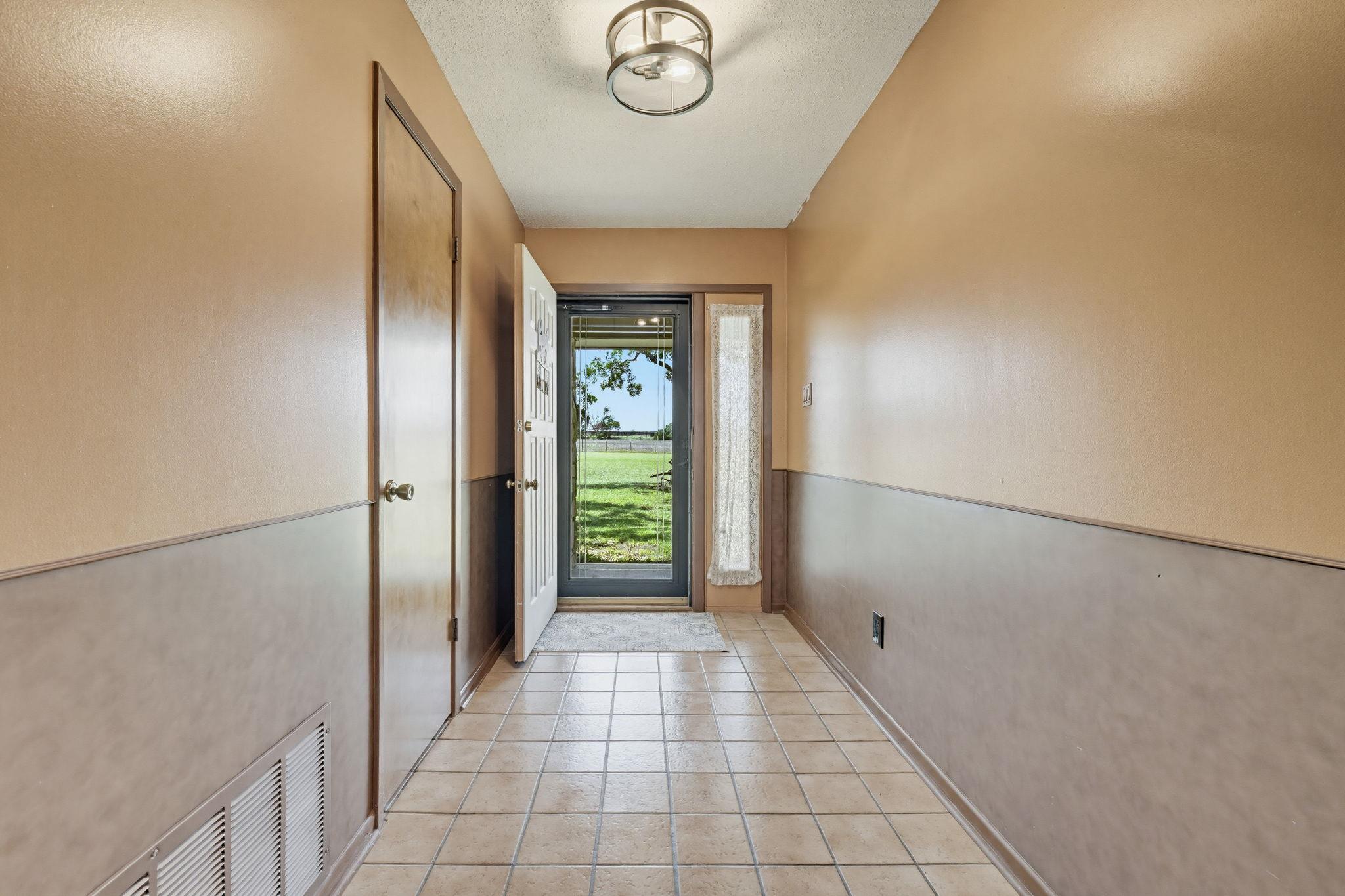 120 Rae Lane Jarrell TX 76537
