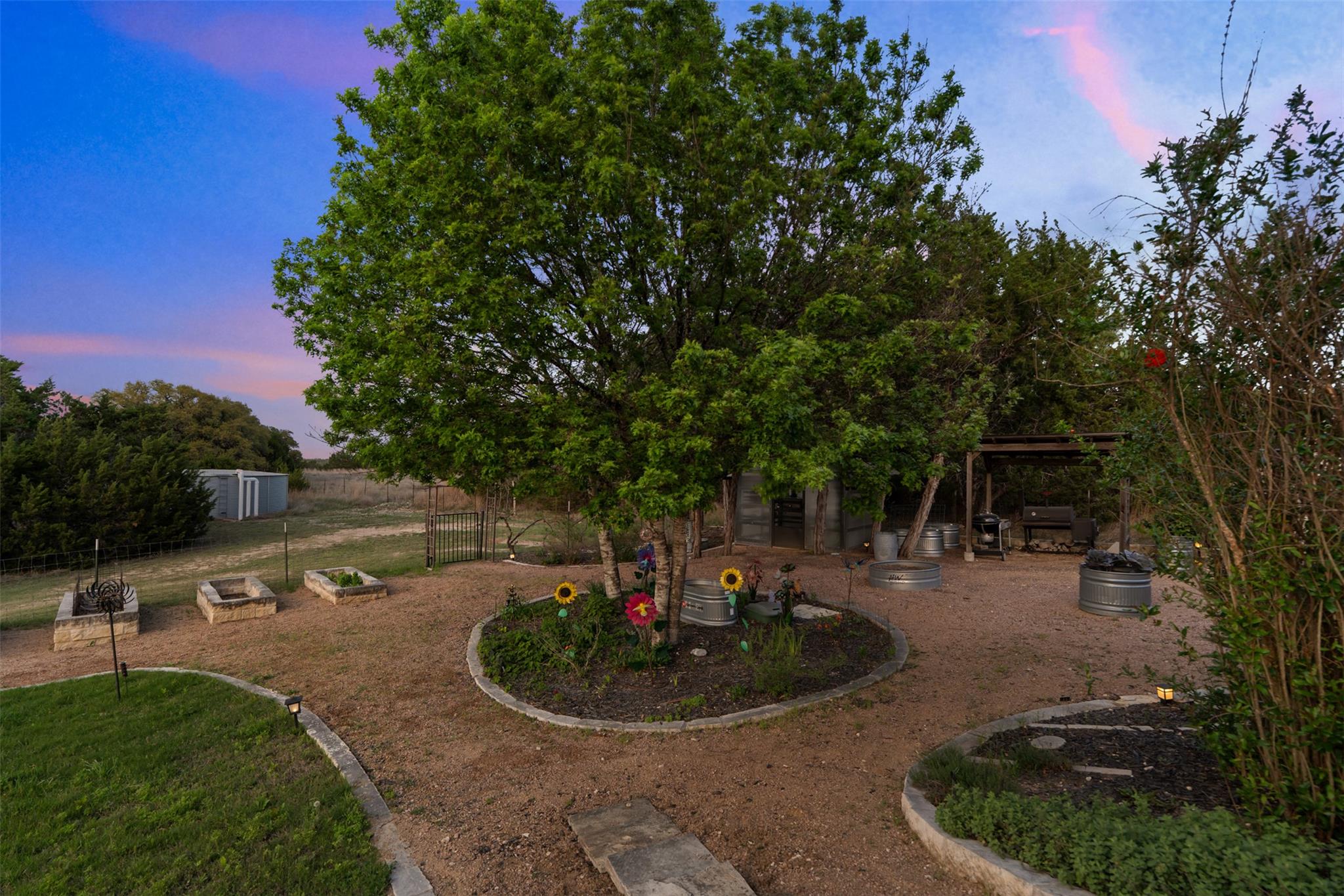 421 Rolling Hills Road Blanco TX 78606