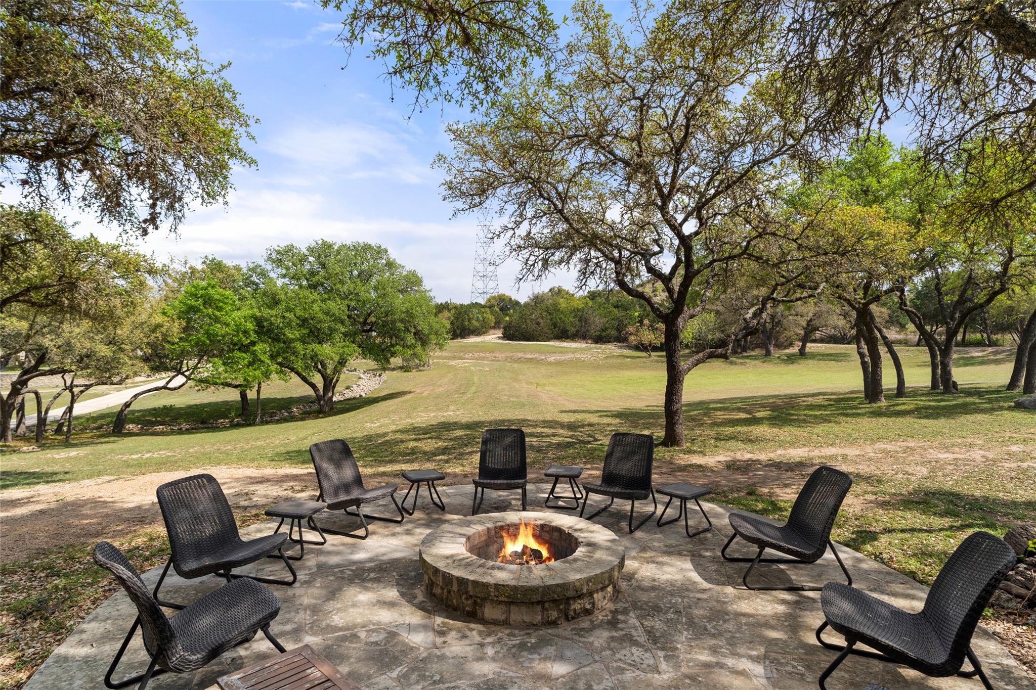 421 Rolling Hills Road Blanco TX 78606