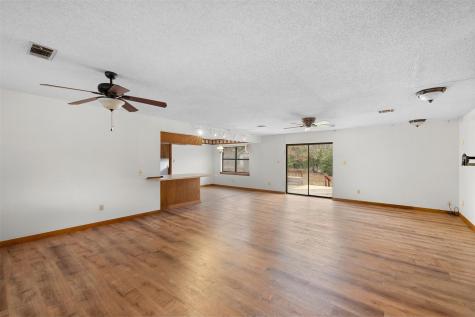150 Turner Lane Paige TX 78659
