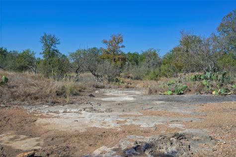 1033 Flying X Road Spicewood TX 78669