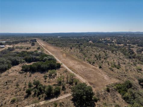 1033 Flying X Road Spicewood TX 78669