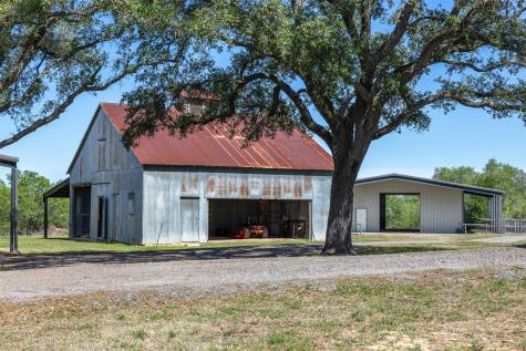 2345 Frank Road La Grange TX 78945