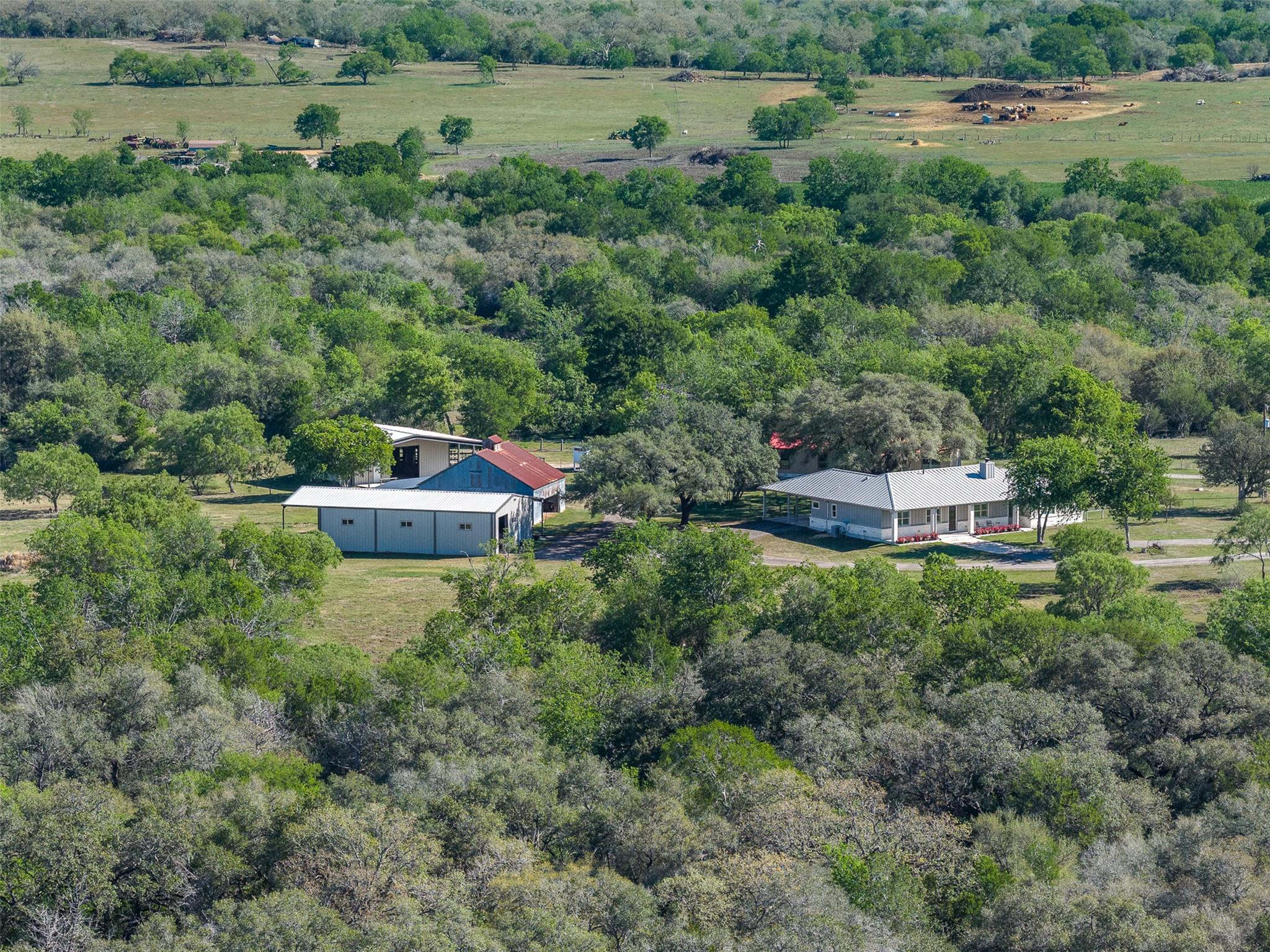 2345 Frank Road La Grange TX 78945