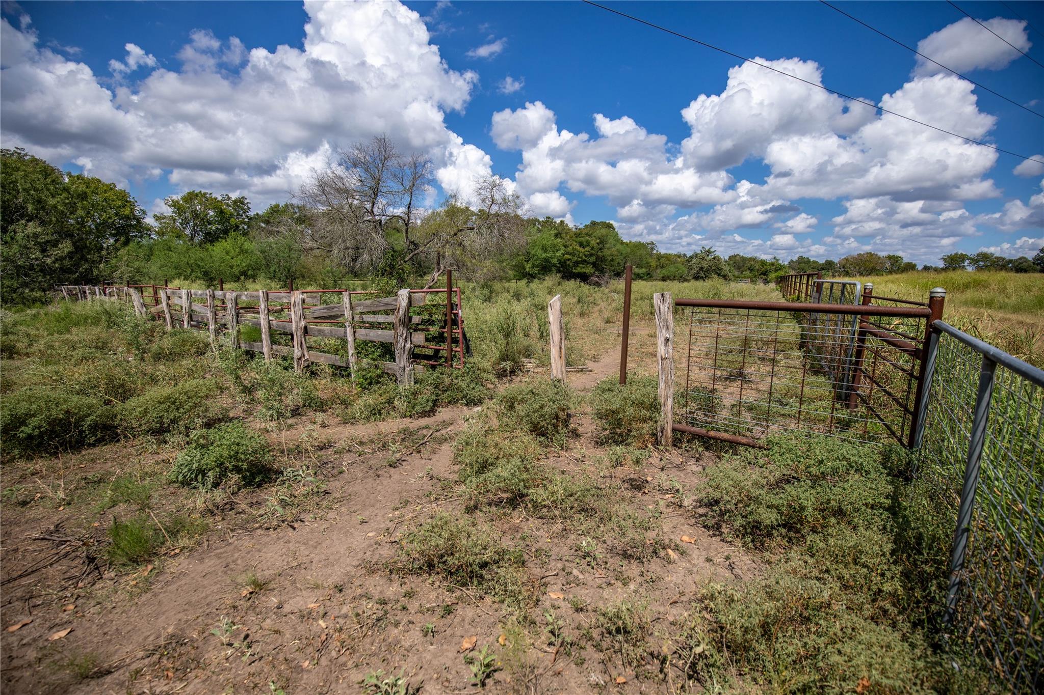 000 Fm 766 Cuero TX 77954