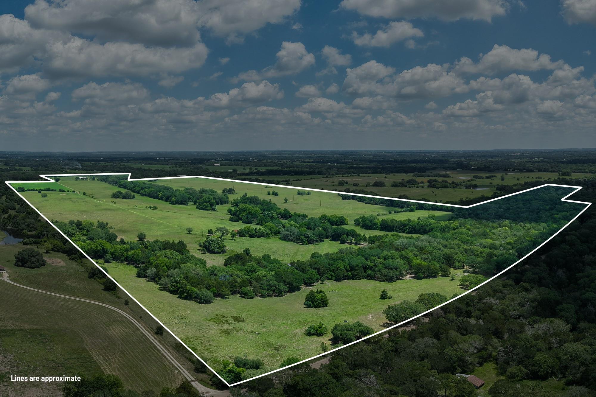 5018 Wolters Road Schulenburg TX 78956