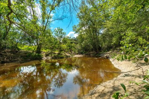 5018 Wolters Road Schulenburg TX 78956