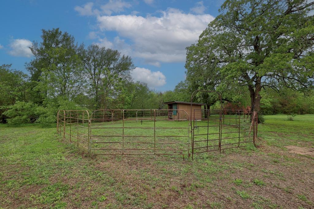 986 Shiloh Road Bastrop TX 78602