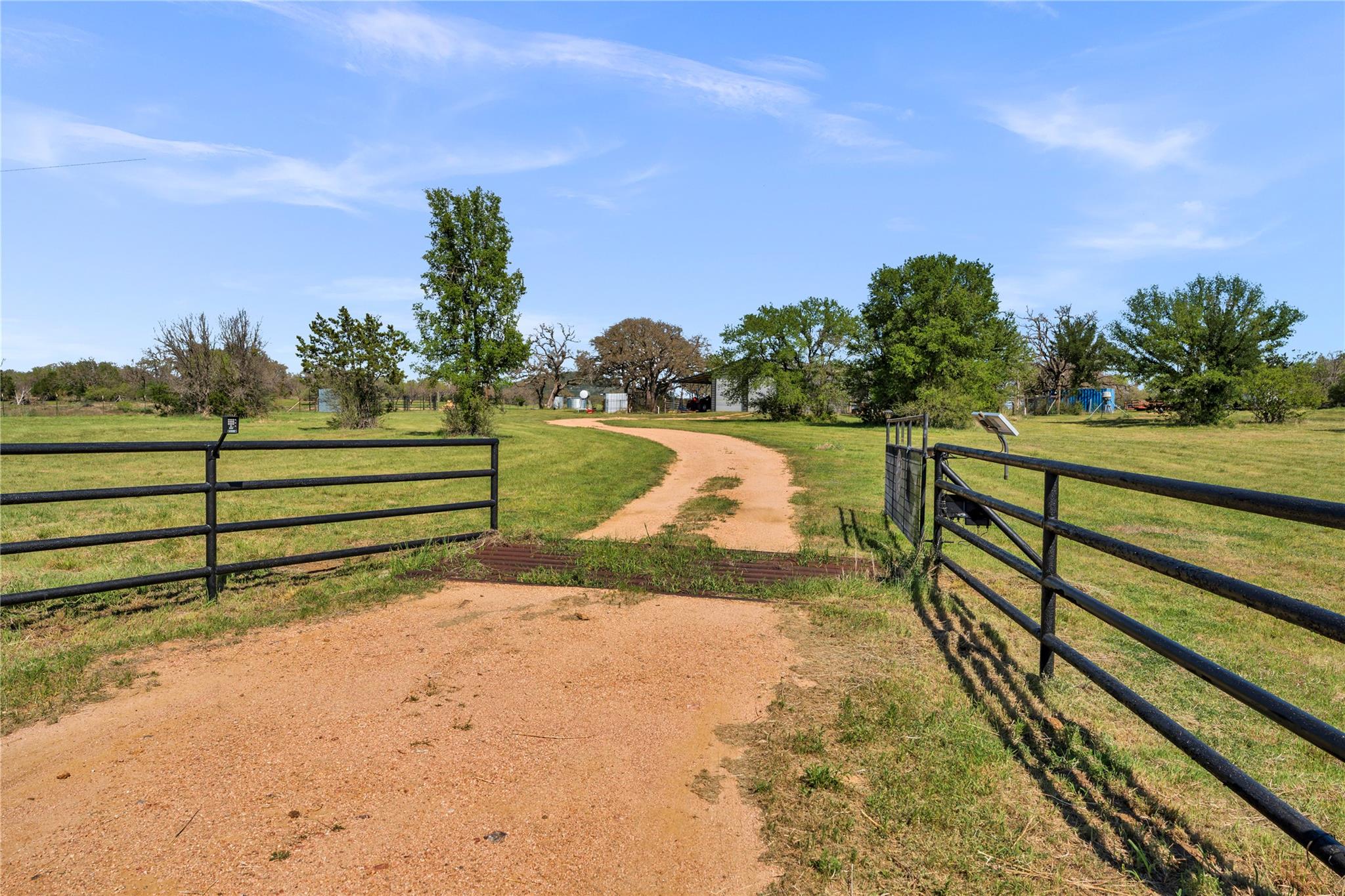 6475 County Road 216 Llano TX 78643