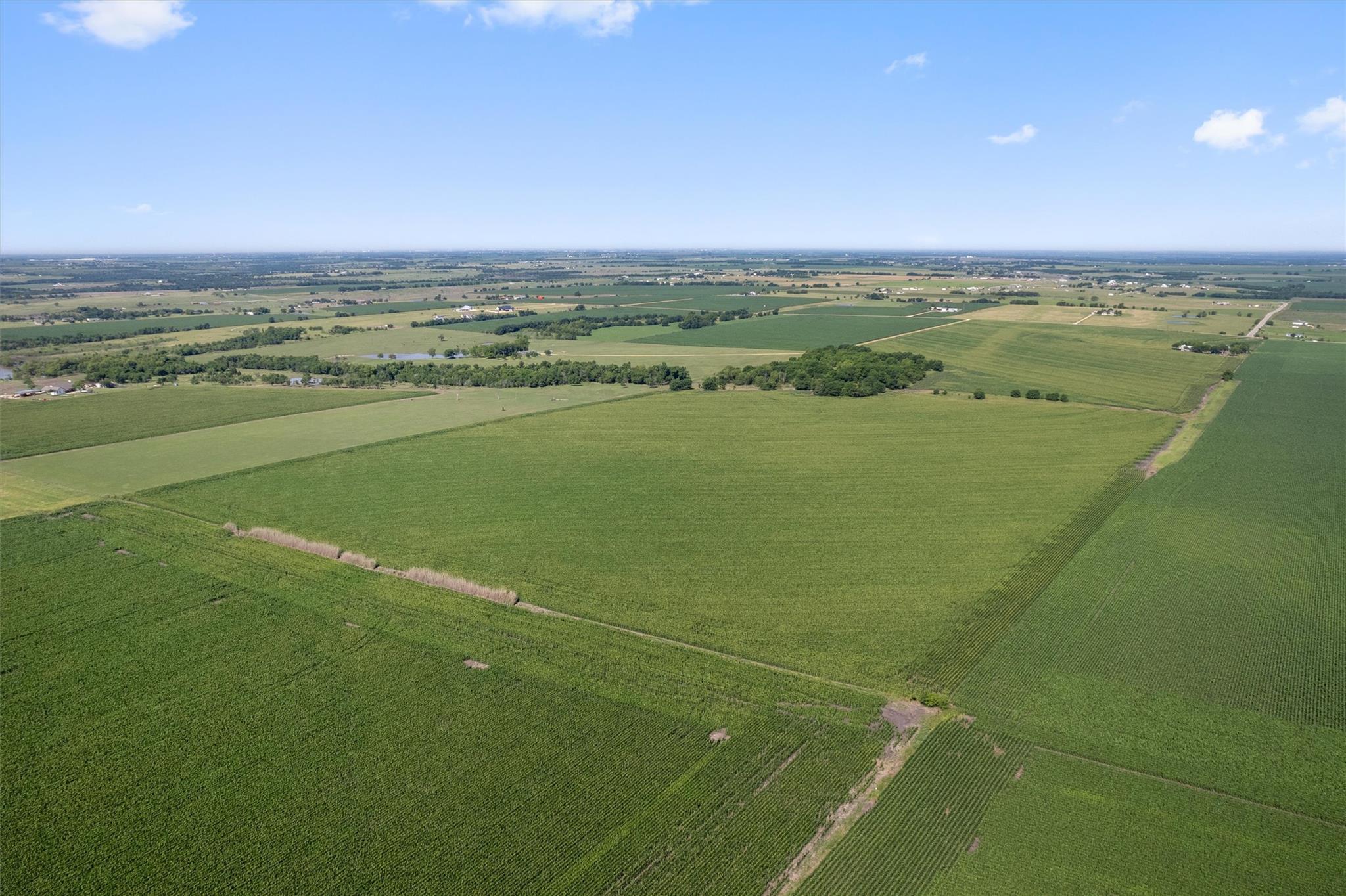 1701 County Road 424 Taylor TX 76574