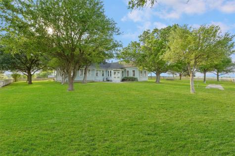 9058 Sam Houston Road Brenham TX 77833